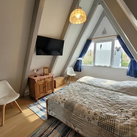 Nurdachhaus Jossi Ferienhaus